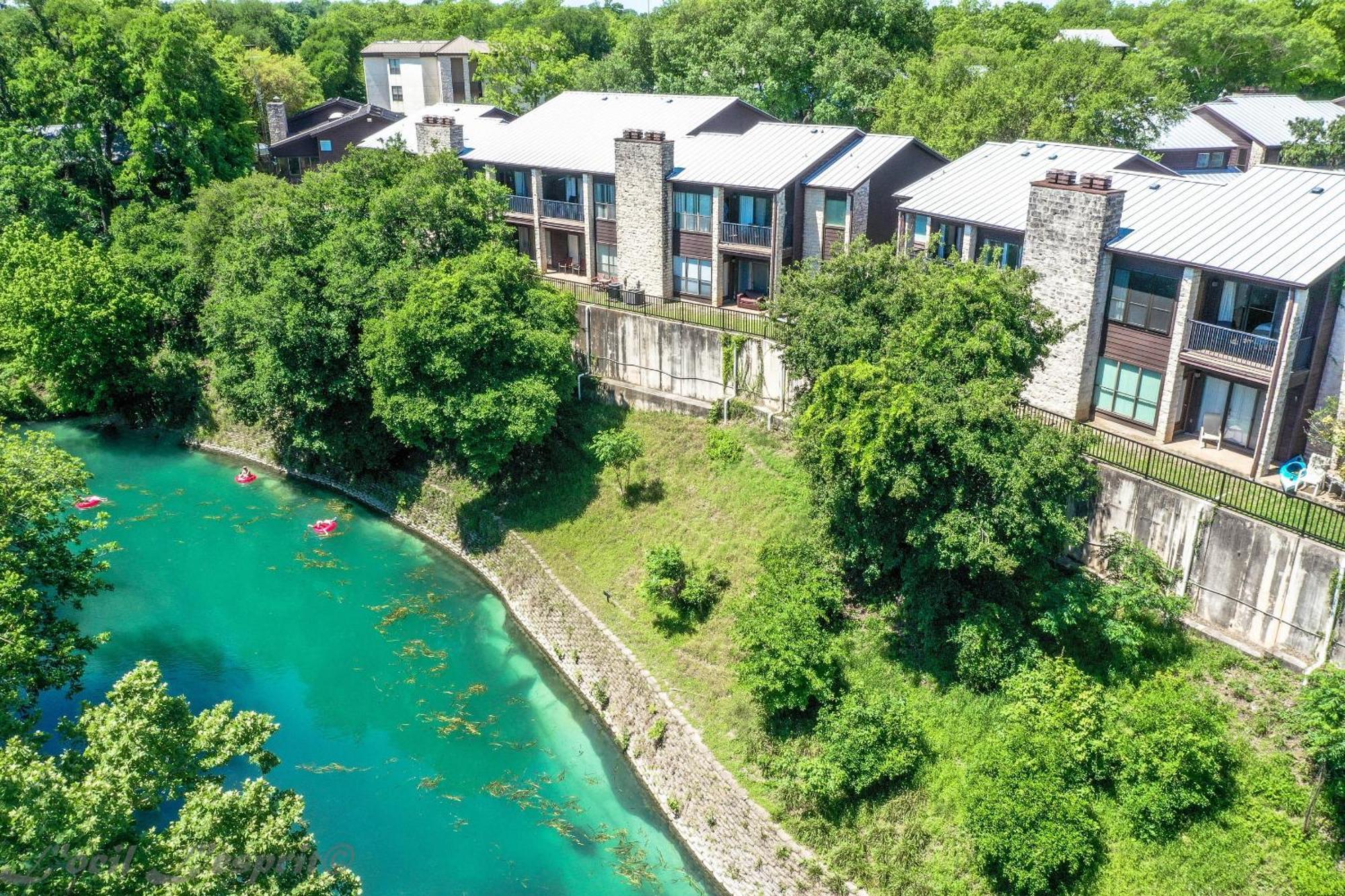 The Iron Cactus Condo On The Comal Cw C102 Нью-Браунфелс Екстер'єр фото